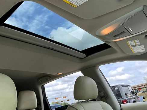 Used 2019 INFINITI QX60 Luxe w/ Essential Package image 14