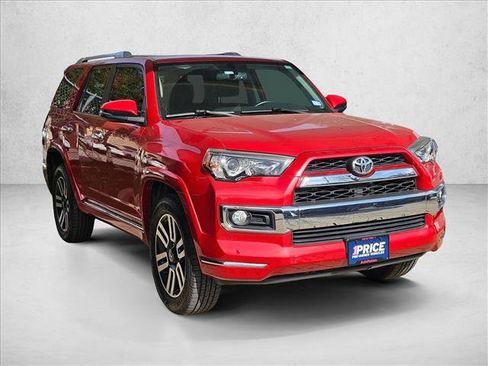Used 2018 Toyota 4Runner Limited image 3