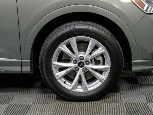 Used 2024 Audi Q3 2.0T Premium w/ Convenience Package image 37