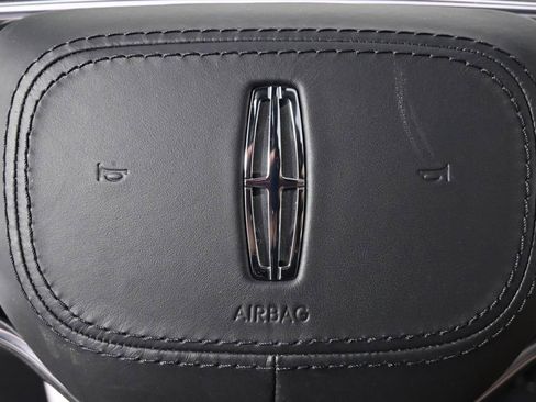 New 2026 Lincoln Navigator L Black Label AWD/4WD image 35