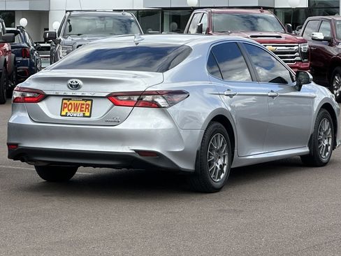 Used 2021 Toyota Camry LE FWD image 4