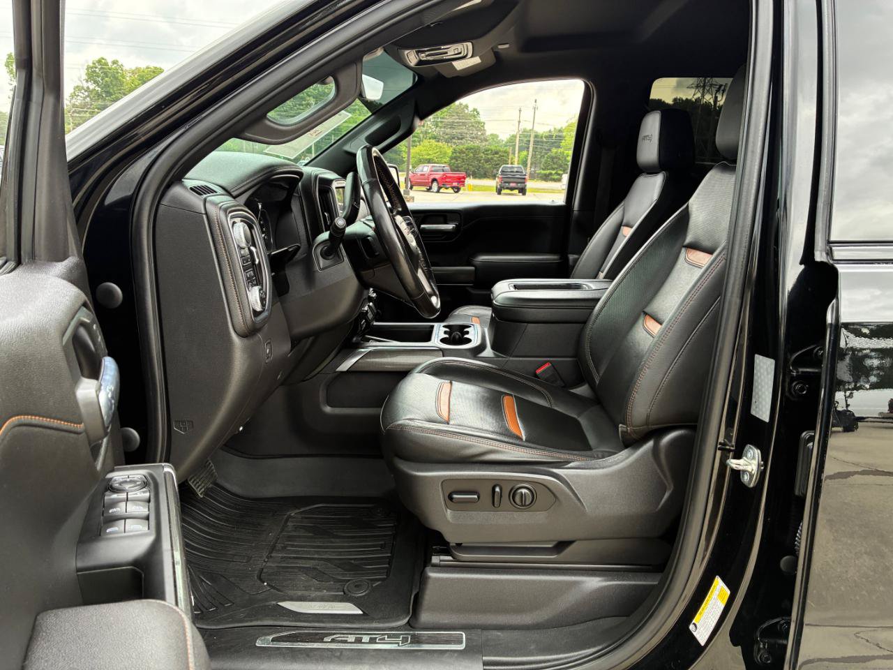 Used 2019 GMC Sierra 1500 AT4 w/ AT4 Premium Package AWD/4WD image 12