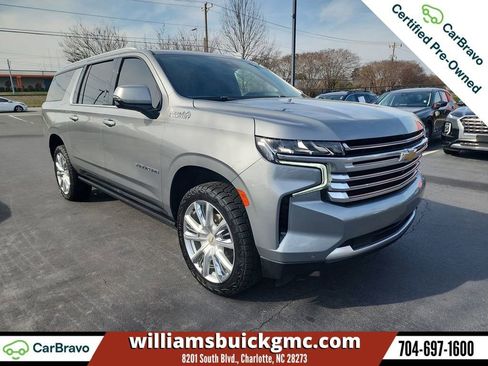 Certified 2023 Chevrolet Suburban High Country image 2