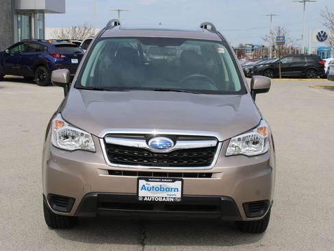 Used 2016 Subaru Forester 2.5i Premium w/ All-Weather Package image 2