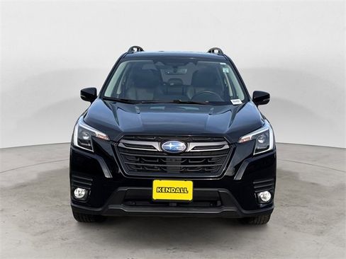 Certified 2023 Subaru Forester Limited image 8