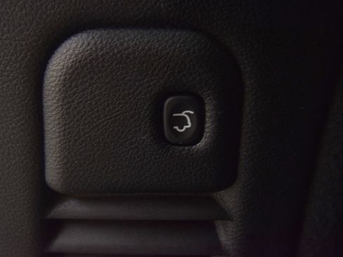 Used 2023 Dodge Durango SRT AWD/4WD image 43