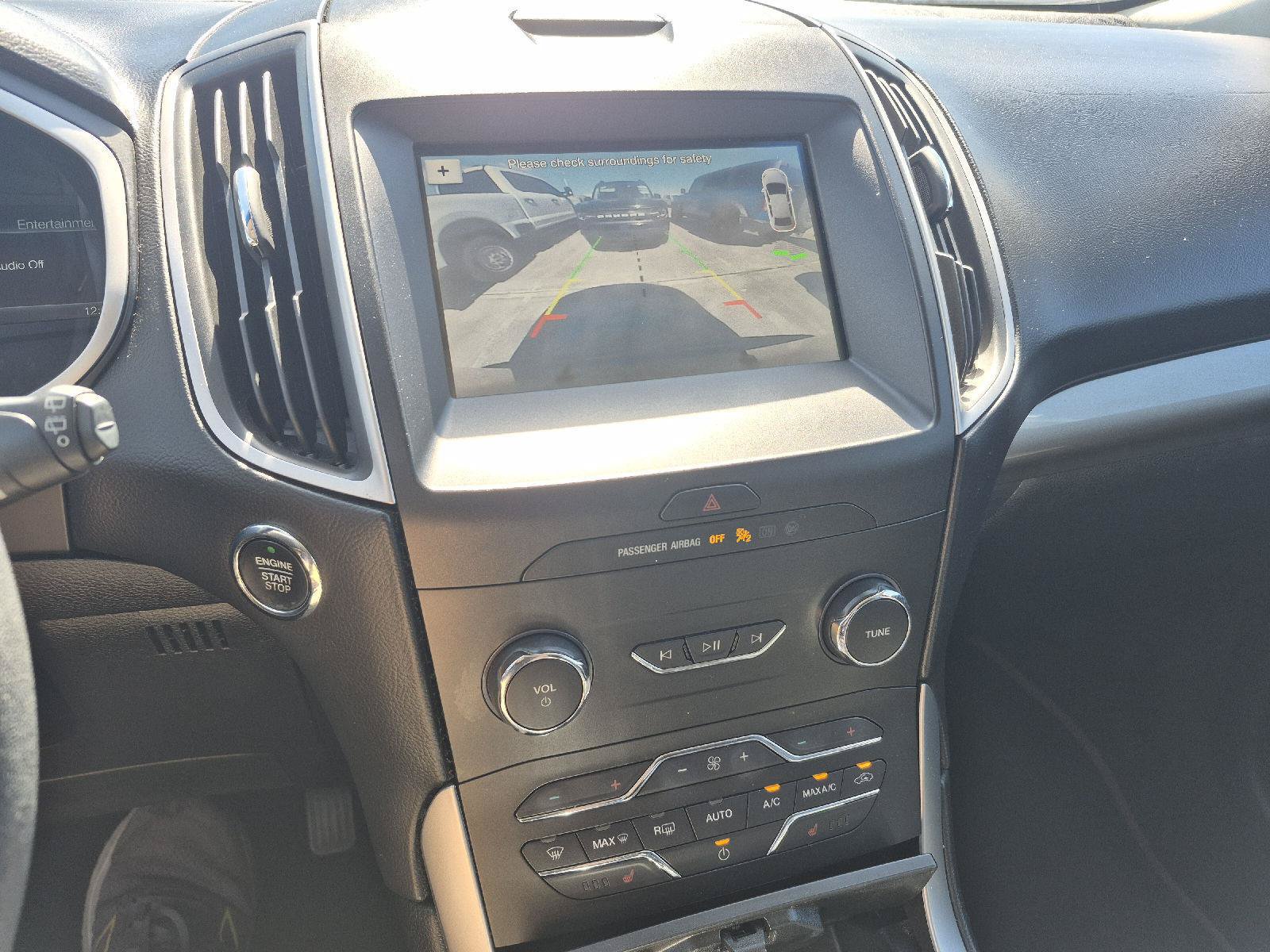 Used 2019 Ford Edge SEL w/ Equipment Group 201A FWD image 4