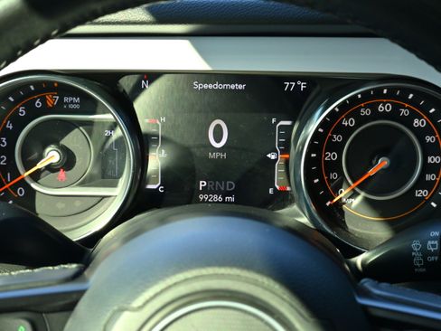 Used 2019 Jeep Wrangler Unlimited Sport S image 20