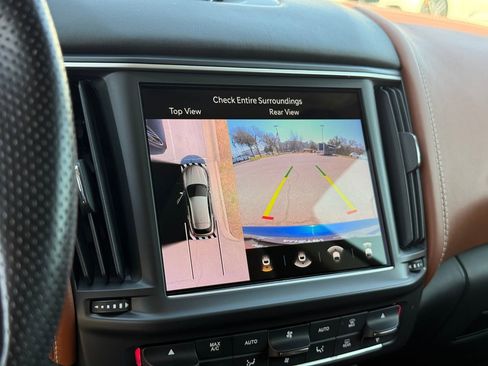 Certified 2022 Maserati Levante Modena S image 24