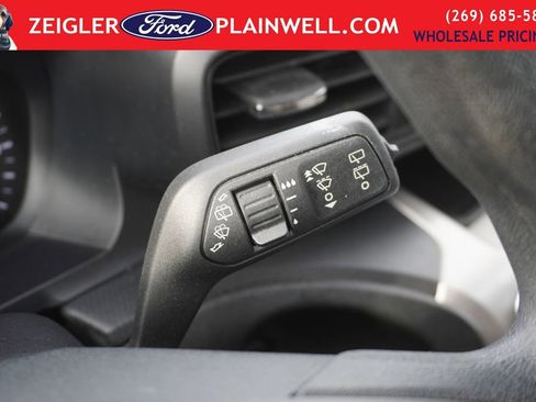 Used 2023 Ford Explorer 4WD image 27