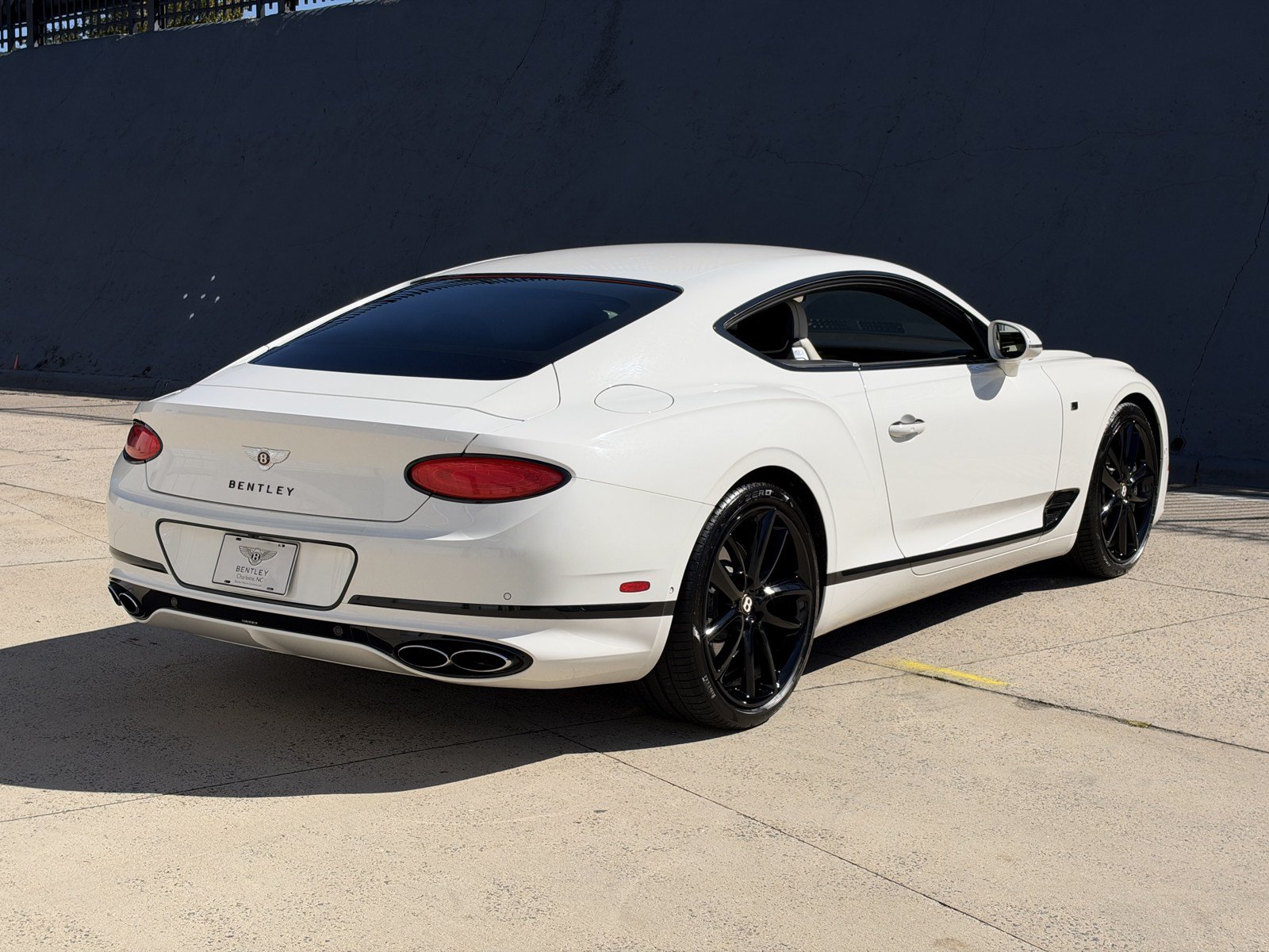 Used 2020 Bentley Continental GT AWD/4WD image 7