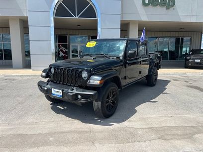 Used 2022 Jeep Gladiator Sport
