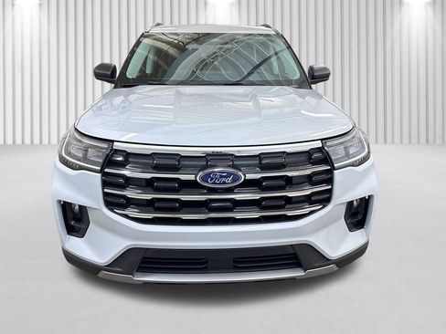 New 2026 Ford Explorer Active image 11