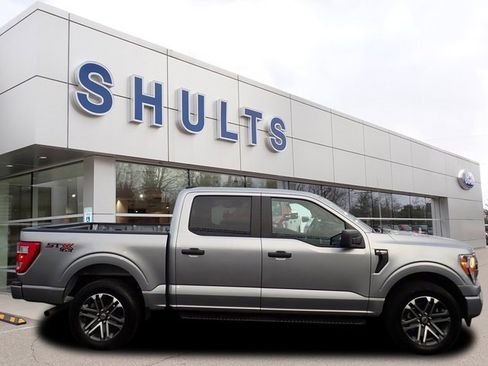Used 2022 Ford F150 XL w/ STX Appearance Package image 4