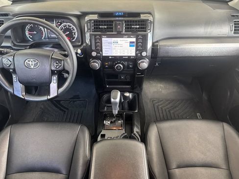 Used 2021 Toyota 4Runner TRD Off-Road Premium AWD/4WD image 13