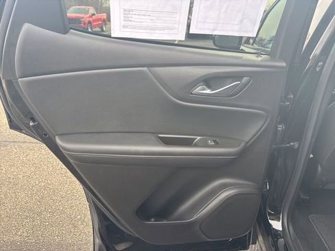 Used 2024 Chevrolet Blazer LT w/ Convenience Package image 17