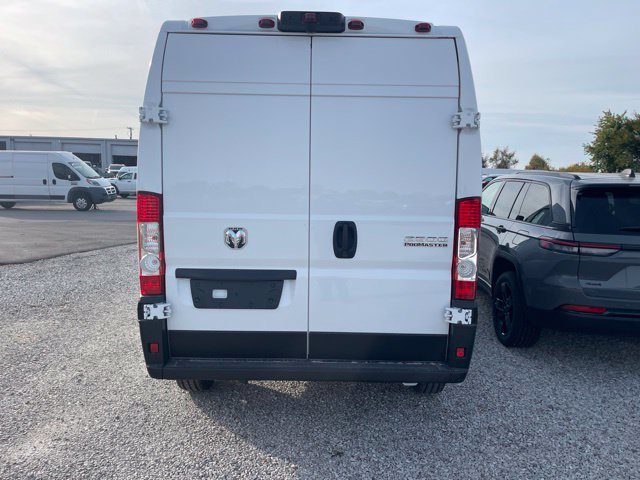 New 2027 RAM ProMaster 2500 w/ Convenience Group FWD image 7