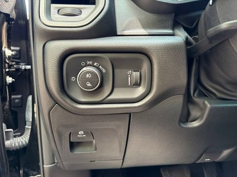 Used 2025 RAM 1500 Tradesman w/ Night Edition RWD image 19