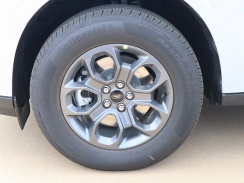 New 2025 Ford Maverick XLT w/ XLT Luxury Package image 17