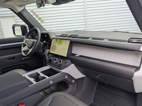 New 2026 Land Rover Defender 110 S AWD/4WD image 30