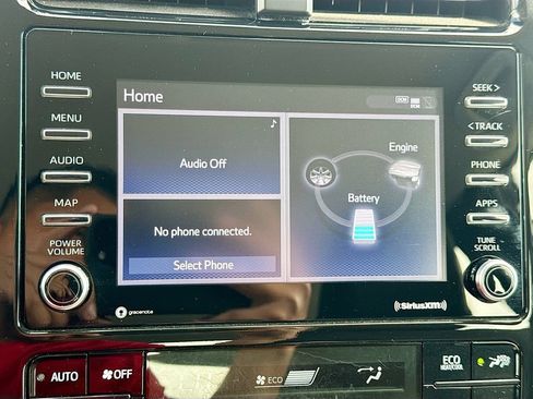 Used 2022 Toyota Prius LE FWD image 17