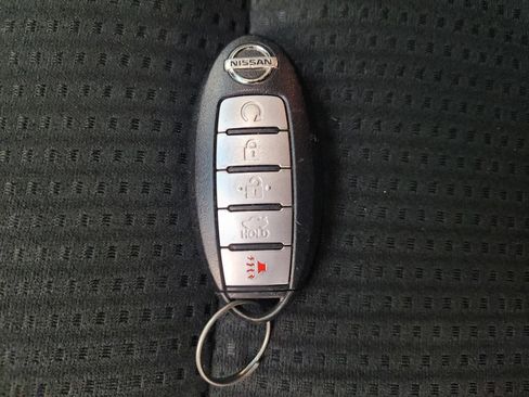 Used 2015 Nissan Altima 2.5 S w/ Sport Value Package FWD image 32