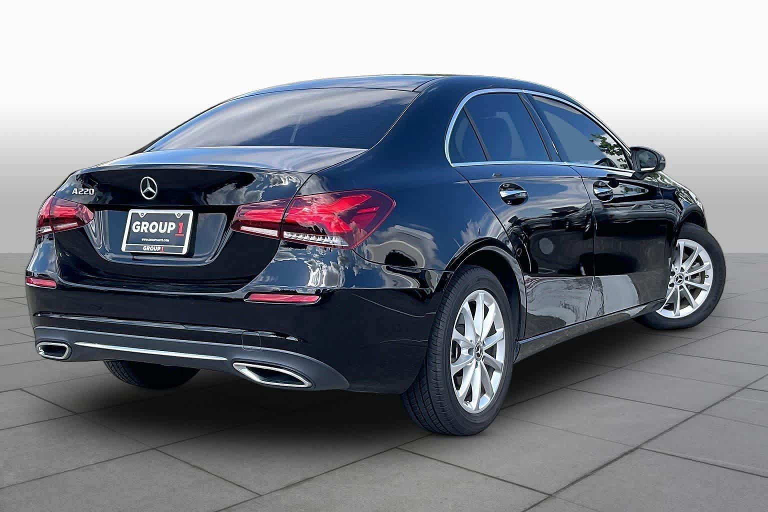 Used 2022 Mercedes-Benz A 220 image 11