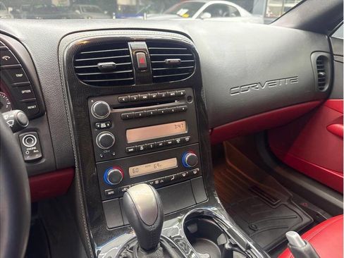 Used 2009 Chevrolet Corvette Coupe w/ Preferred Equipment Group RWD image 15