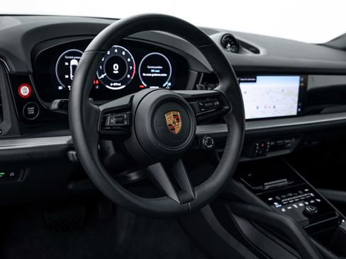 Certified 2026 Porsche Cayenne Coupe AWD/4WD image 13