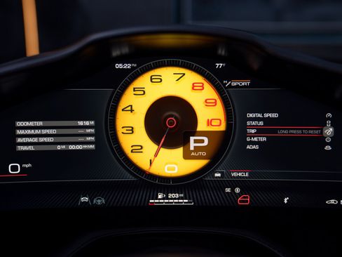 Used 2025 Ferrari Purosangue AWD/4WD image 60