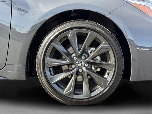 Used 2025 Toyota Corolla SE w/ Convenience Package image 10