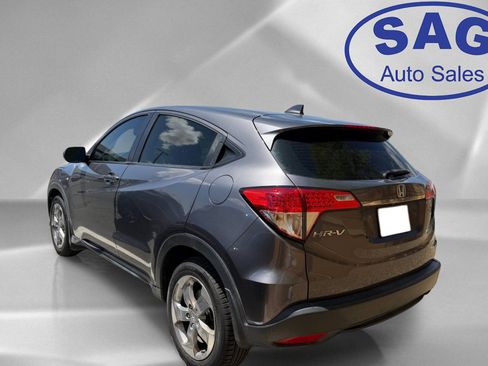 Used 2019 Honda HR-V LX image 4
