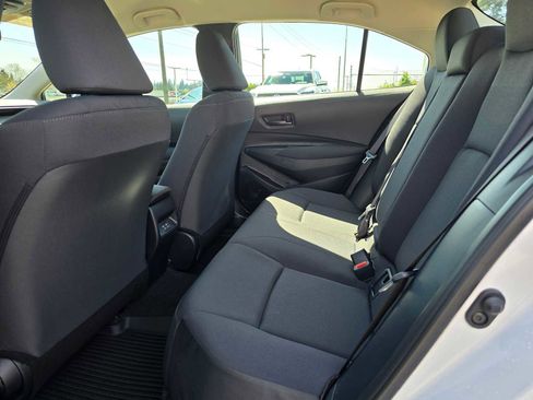 Used 2026 Toyota Corolla LE image 17
