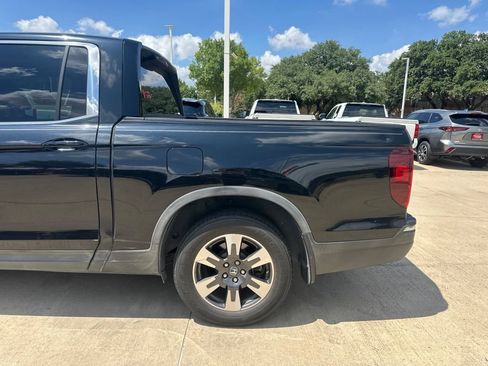 Used 2017 Honda Ridgeline RTL image 7