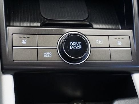 Used 2024 Hyundai Kona SEL w/ Convenience Package FWD image 26