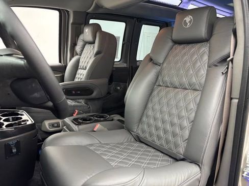 New 2026 GMC Savana 2500 Extended RWD image 20