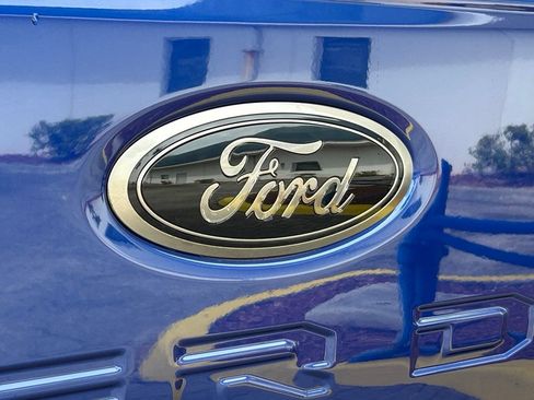 New 2026 Ford F250 Lariat w/ Black Appearance Package AWD/4WD image 27