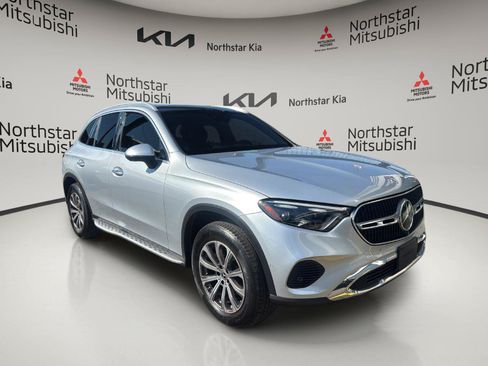 Used 2023 Mercedes-Benz GLC 300 4MATIC w/ Pinnacle Trim Package image 10