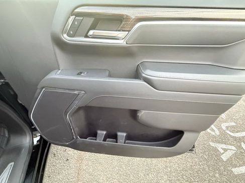 Certified 2024 Chevrolet Silverado 1500 LT image 9