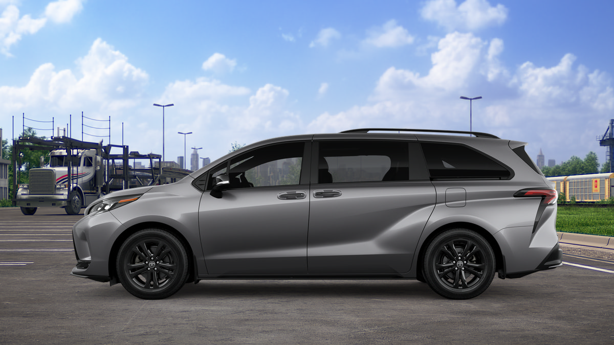 New 2026 Toyota Sienna XSE AWD/4WD image 4