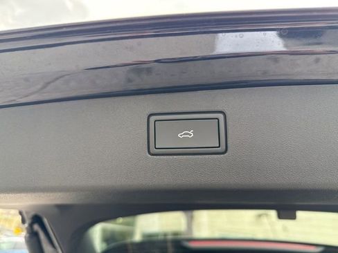 New 2026 Volkswagen Tiguan SE R-Line image 53