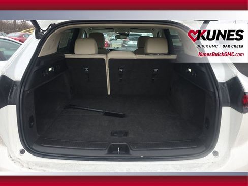 Used 2023 Buick Envision Preferred image 23