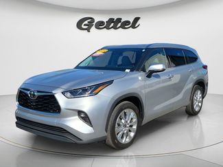 Used 2022 Toyota Highlander Limited video 1