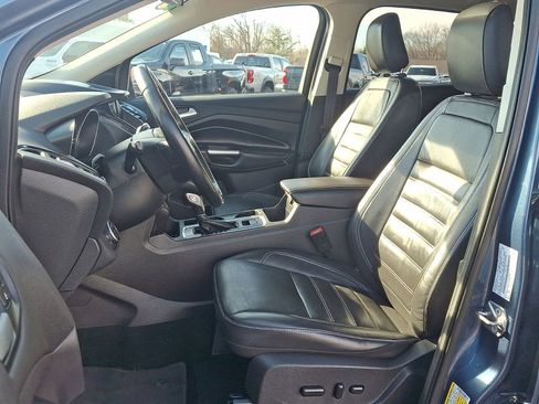 Used 2018 Ford Escape Titanium w/ Ford Safe & Smart Package image 11