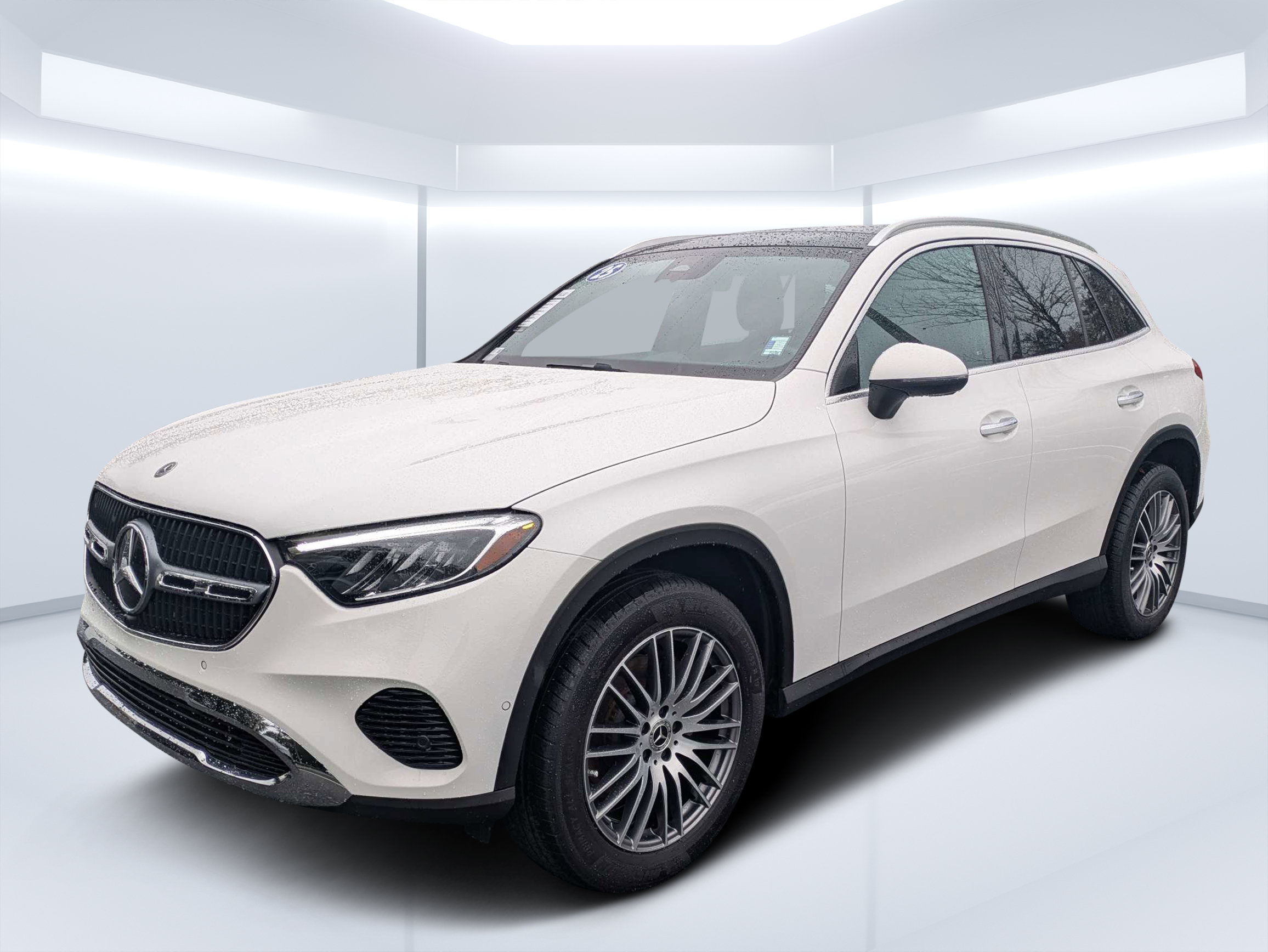 Certified 2025 Mercedes-Benz GLC 300 image 7