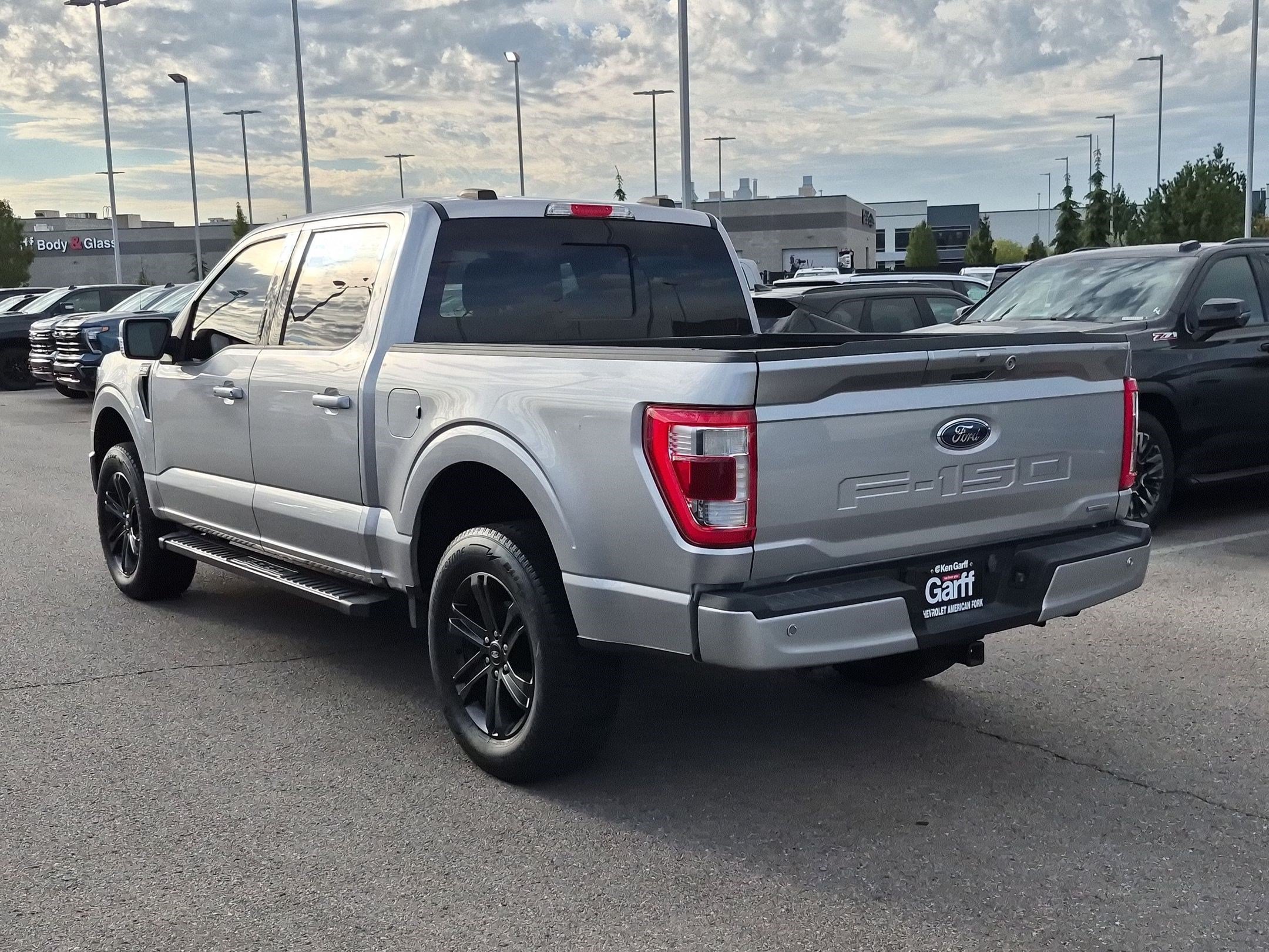 Used 2021 Ford F150 Lariat w/ Equipment Group 502A High AWD/4WD image 5