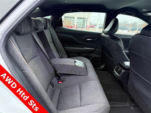 Used 2023 Toyota Crown XLE image 12