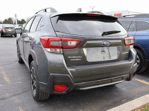 Used 2023 Subaru Crosstrek 2.0i Premium image 16
