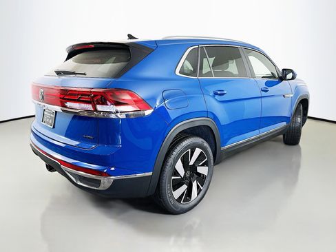 New 2025 Volkswagen Atlas Cross Sport SEL image 7