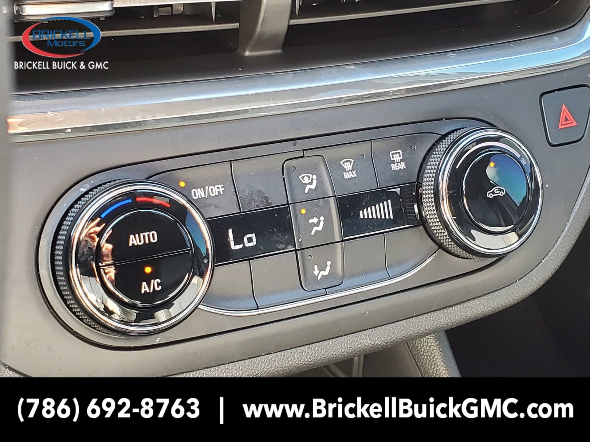 New 2026 Buick Envista Preferred FWD image 28